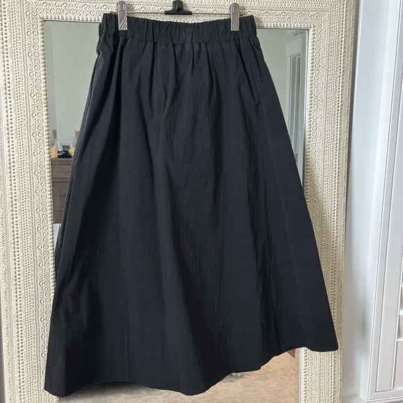 Black A-Line Midi Skirt - Picture 1 of 4